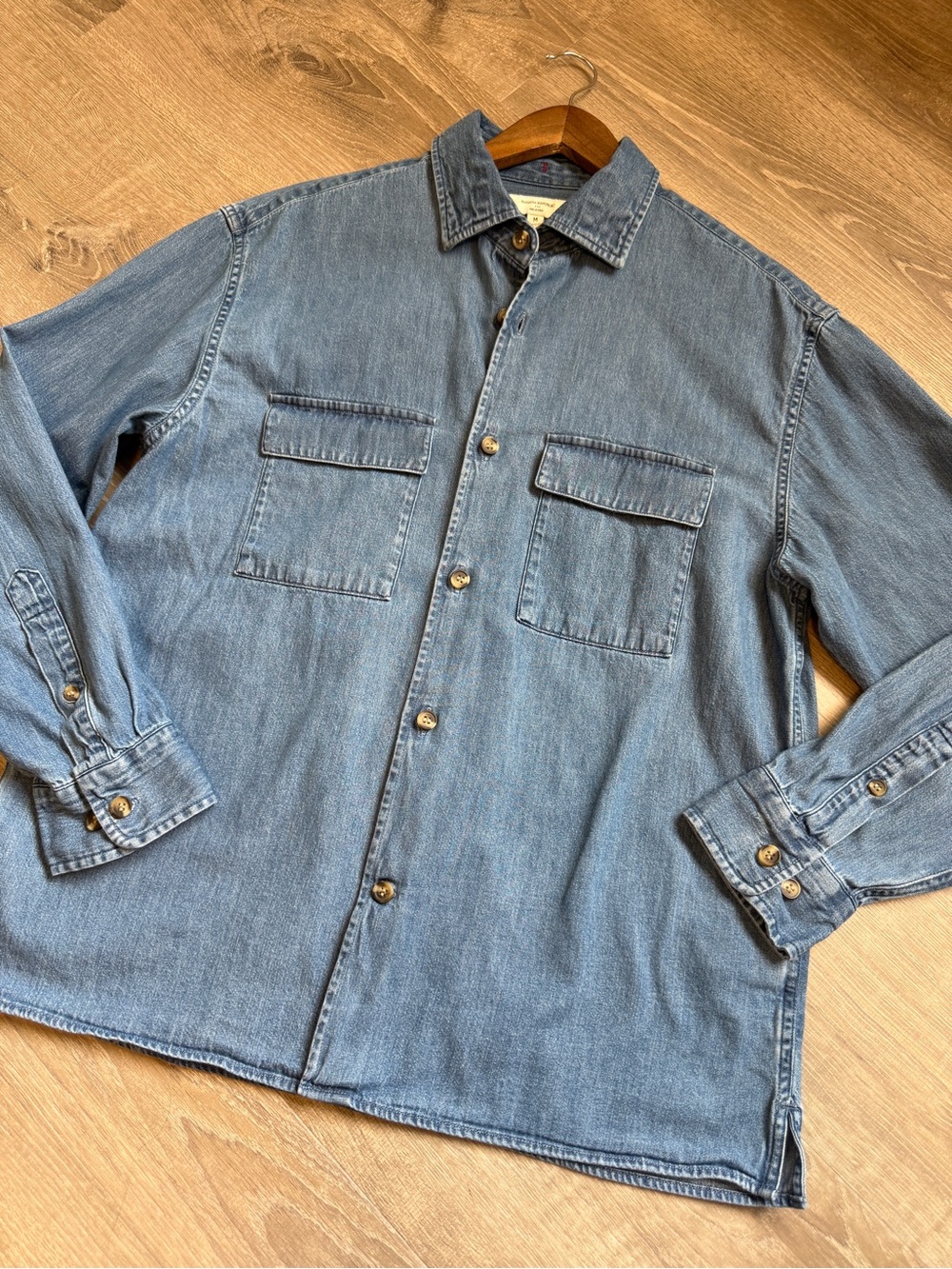 Banana Republic Relaxed Denim Button-Front Shirt - Size M
